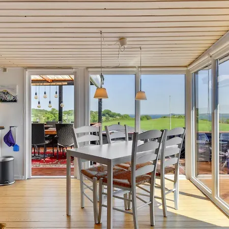 Axeln - 300m To The Fjord By Interhome